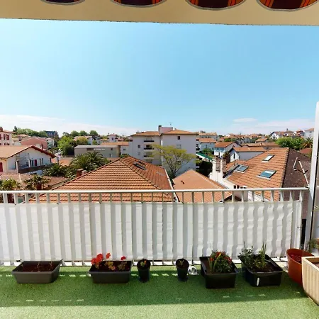 Appartement Biarritz, 3 Pieces, 6 Personnes - Fr-1-621-6 *